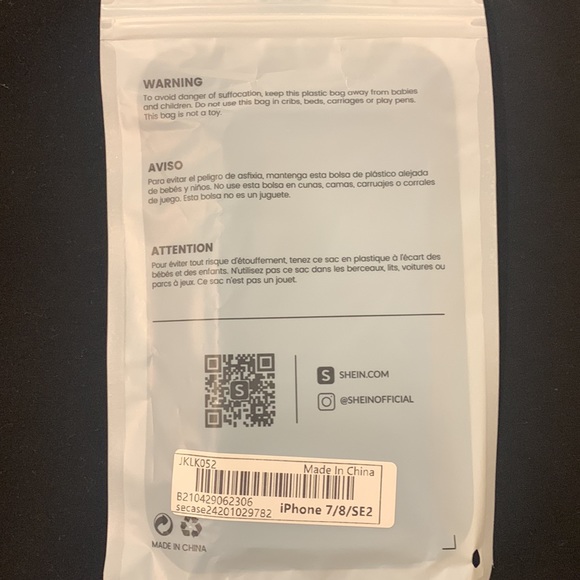 IPhone SE case and screen protector - Picture 4 of 8